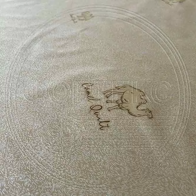 Ткань Тик полиэстер 1046 Camel quilt silver оттенки коричневого, рисунок верблюды