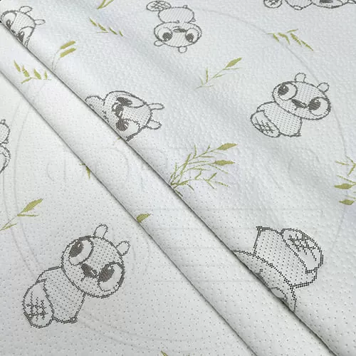 Трикотажное полотно FRTX 25 028 Бобёр белого цвета с контрастным детским рисунком