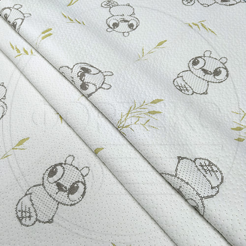 Трикотажное полотно FRTX 25 028 Бобёр белого цвета с контрастным детским рисунком